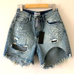 💙NWT TSOQ x One x One Teaspoon Mom Fit Jean Shorts Size 27